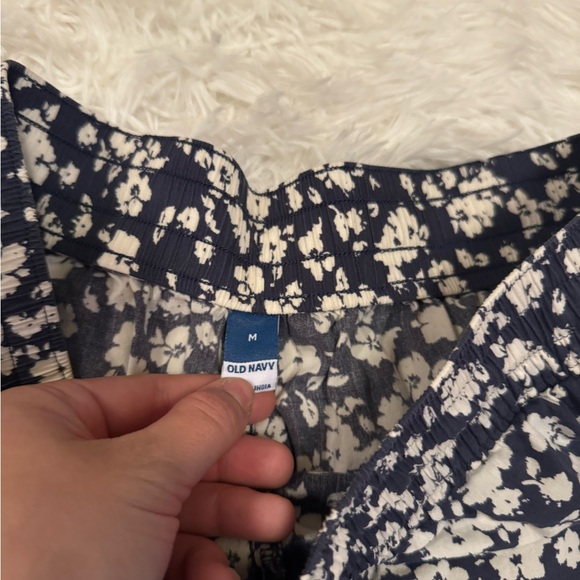 Old Navy Floral Shorts Navy Blue Floral Shorts Old Navy Lounge Shorts - Picture 4 of 5